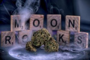How to Smoke Moon Rocks Like a Pro